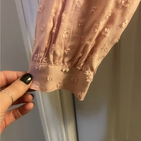 Ann Taylor Blush Pink Swiss Dot Tie Neck Blouse NWT Medium - Picture 3 of 7